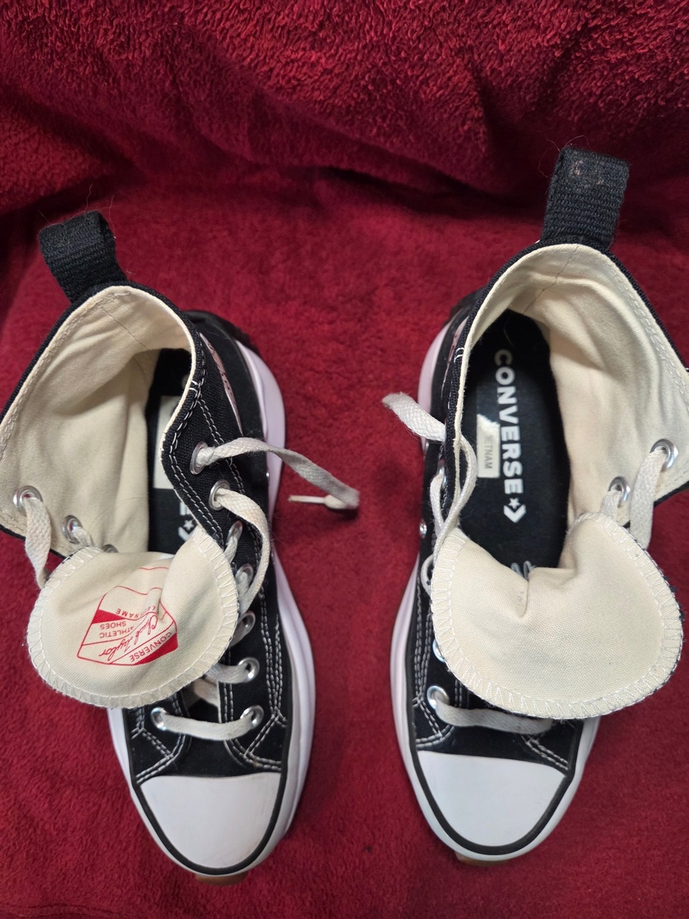 CONVERSE CHUCK TAYLOR ALL STAR RUN HIKE HI TOP PLATFORM SNEAKER - Picture 3 of 9